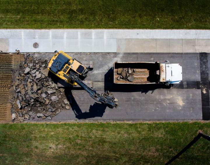 Location camion benne chantier à Bourg-en-Bresse