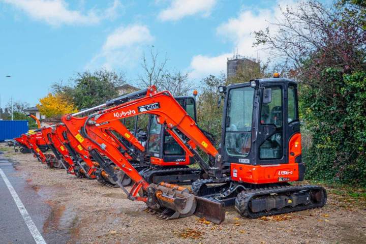 Service location pelle terrassement à Bourg-en-Bresse 